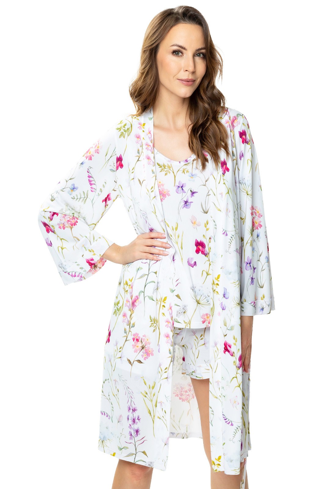 Peniuar Flores Mewa – druk w kwiaty